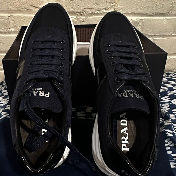 Original Prada Shoes ( Used) Men Size 9 - Picture 1 of 5